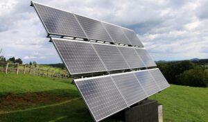 Solar power and modern technology used in off-grid homesteading